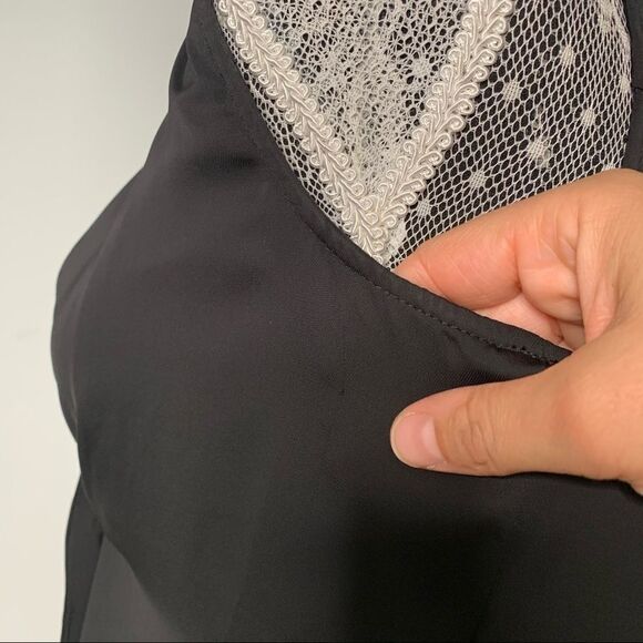 L’academie sleeveless top  - Picture 5 of 10